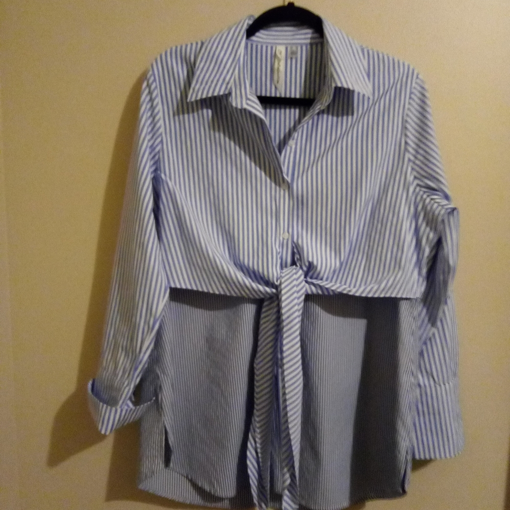 NY Collection blouse.